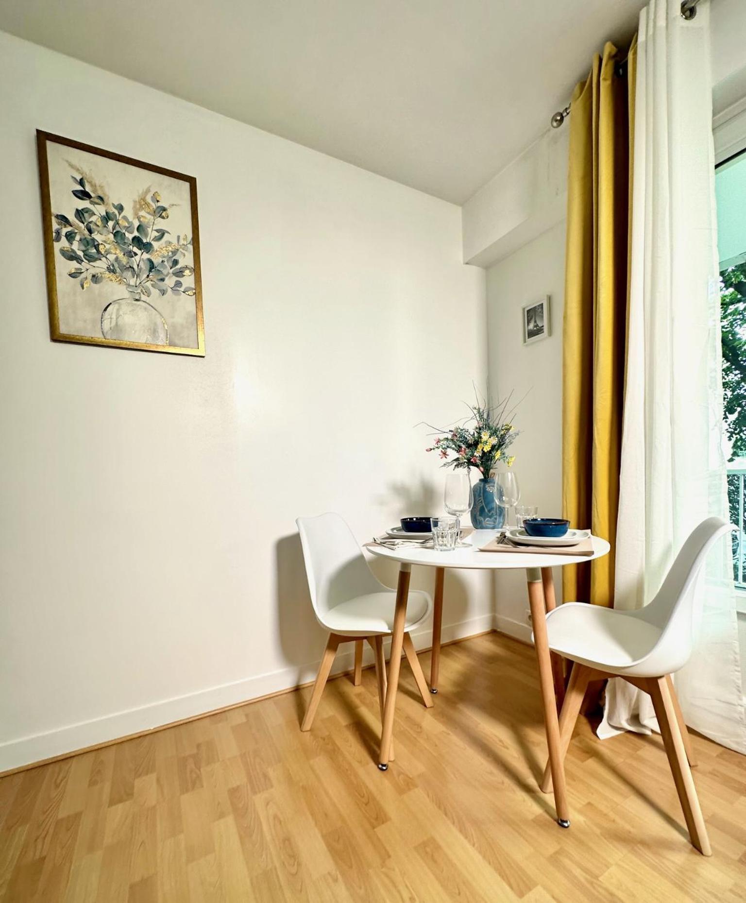 Le Bleu Soleil - A 2 Min Du Metro - 7 Min De Paris Appartement Maisons-Alfort Buitenkant foto
