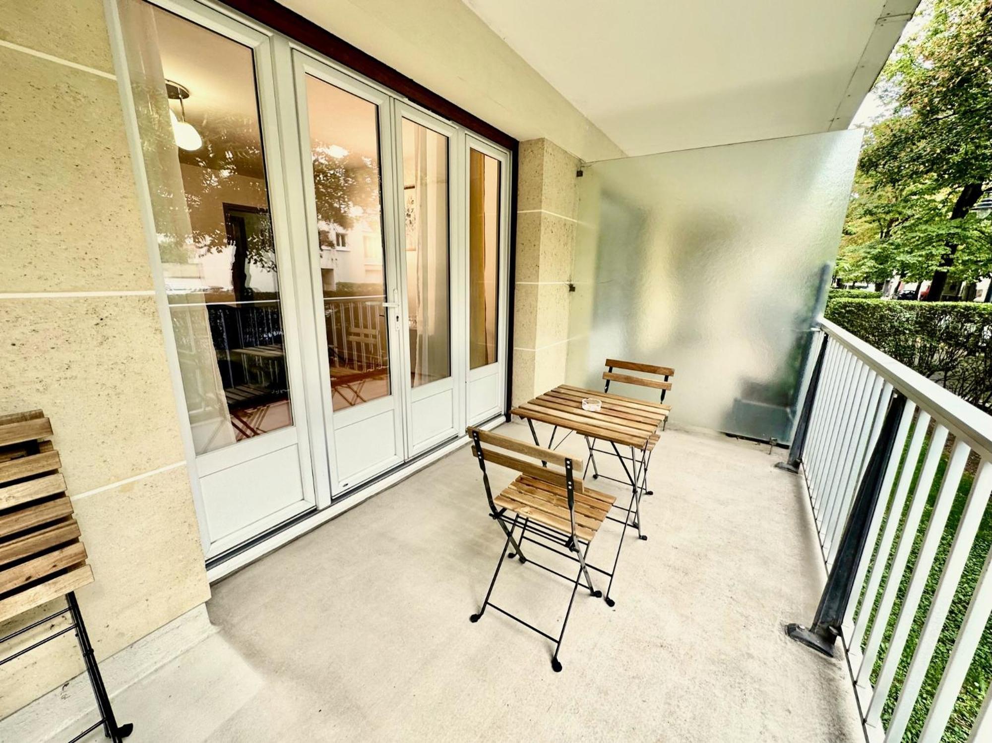 Le Bleu Soleil - A 2 Min Du Metro - 7 Min De Paris Appartement Maisons-Alfort Buitenkant foto
