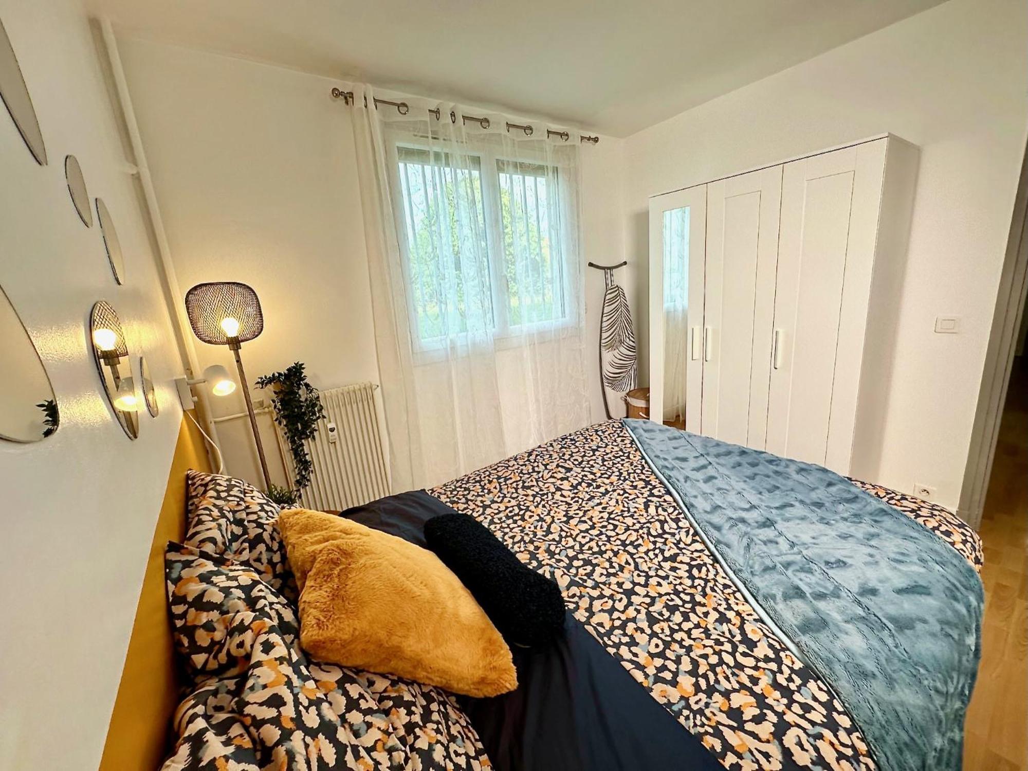 Le Bleu Soleil - A 2 Min Du Metro - 7 Min De Paris Appartement Maisons-Alfort Buitenkant foto
